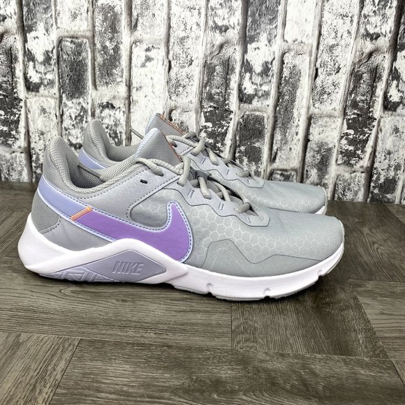 Nike Shoes - Nike Essential Legend CQ9545-006 Women size 8.5